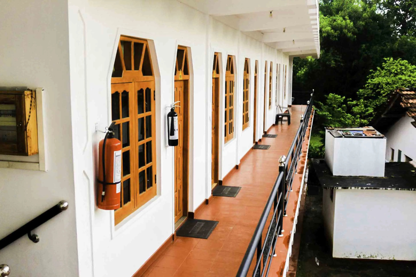 Гостевой Дом Yoho Little Rose Inn