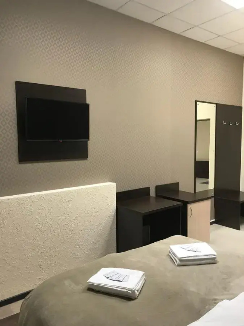 Отель Компас