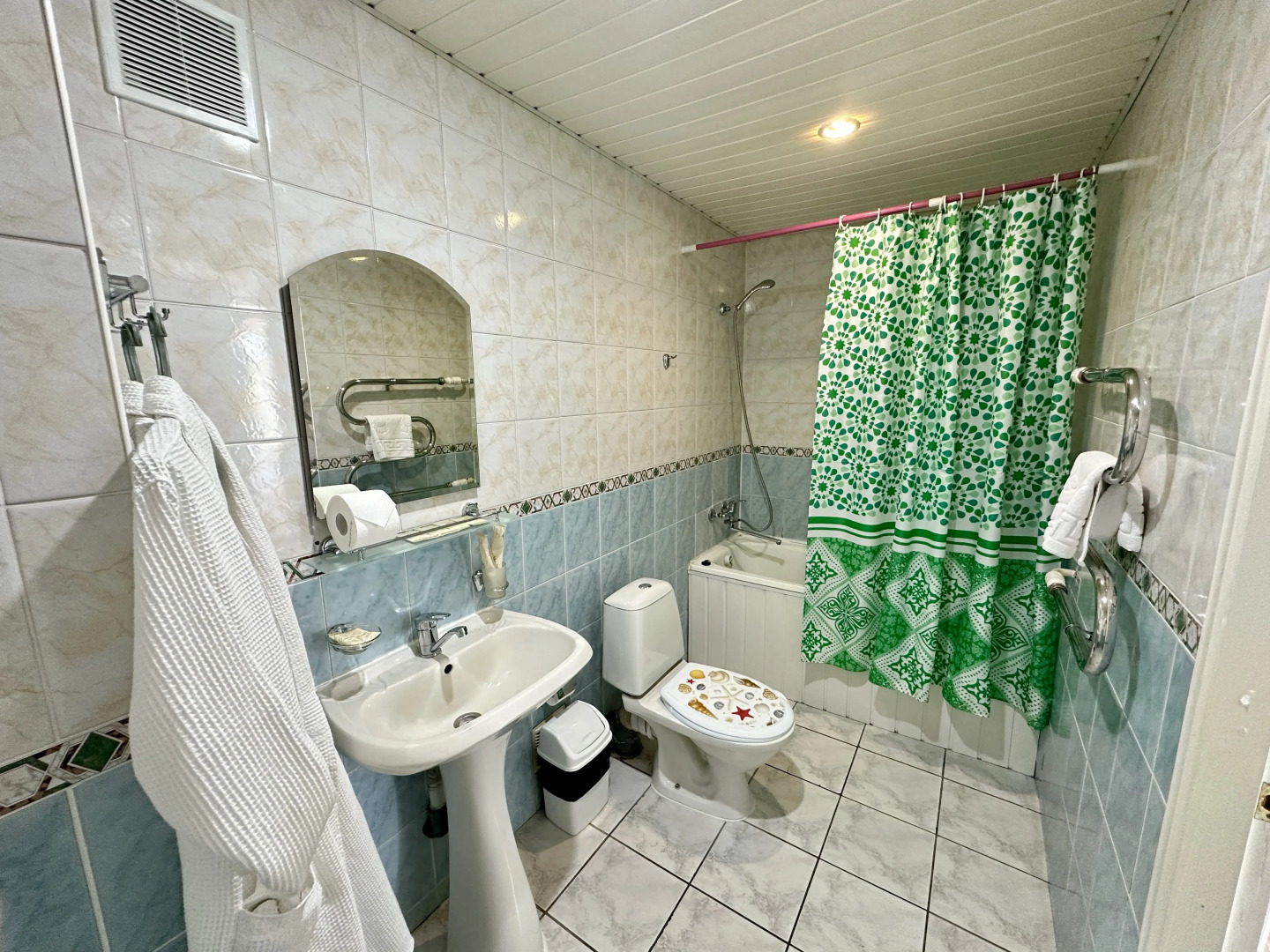 Отель Сталагмит