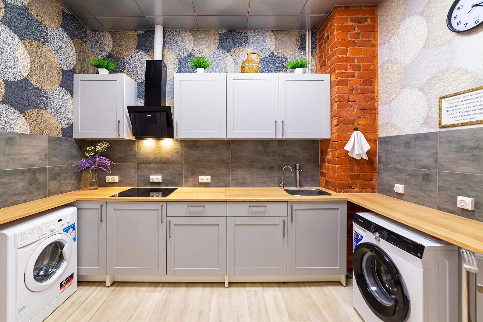 Мини-отель Черное дерево