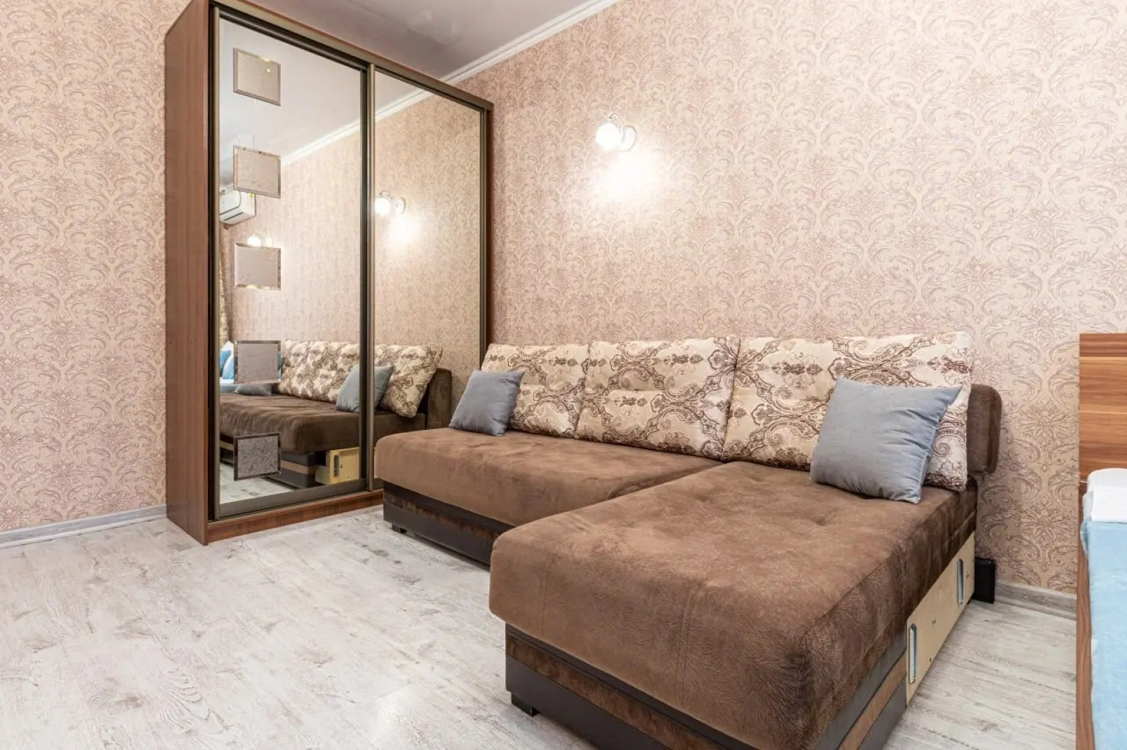 Апартаменты Квартира с Новым Ремонтом