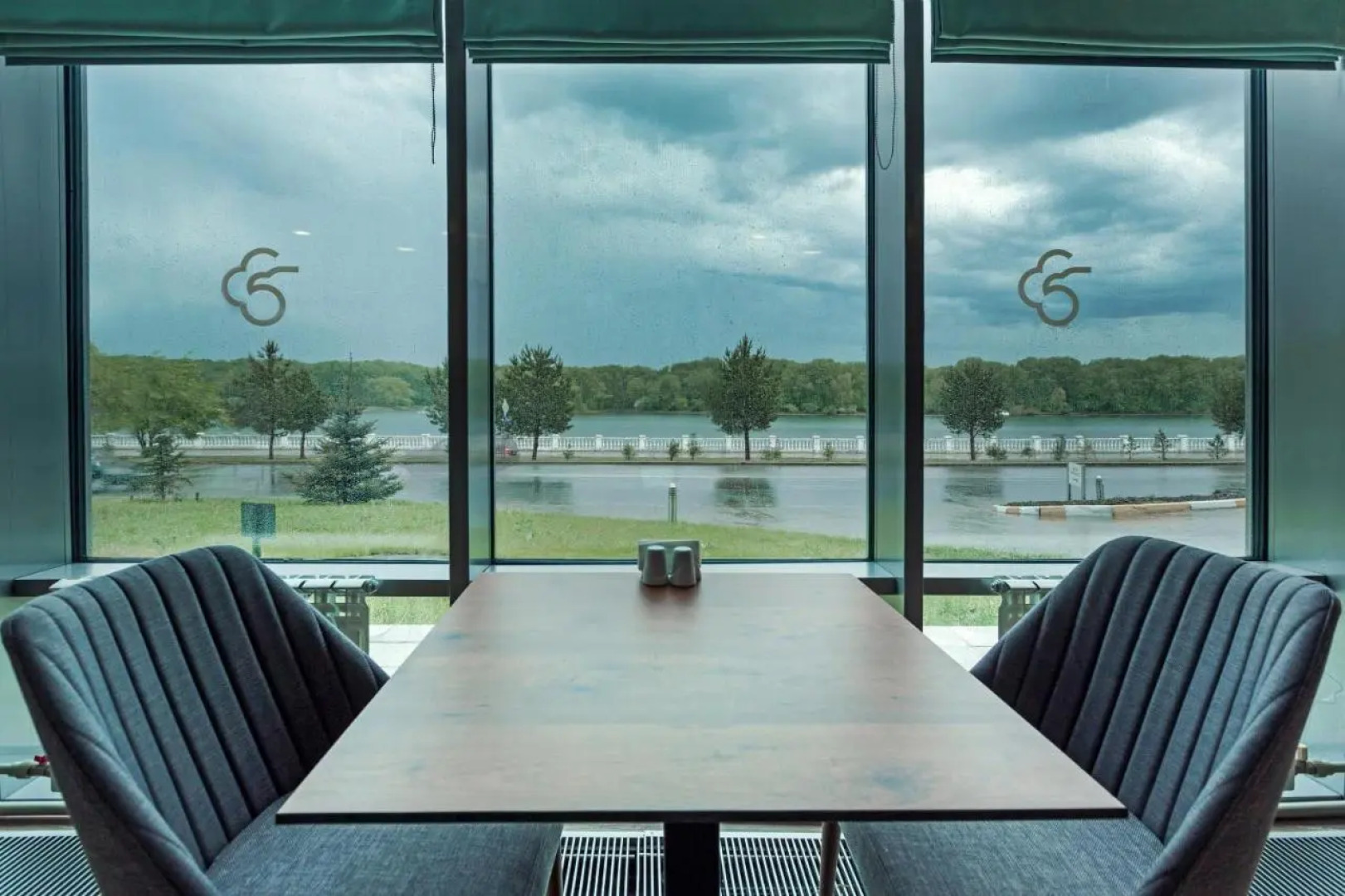 Отель Dedeman Oskemen