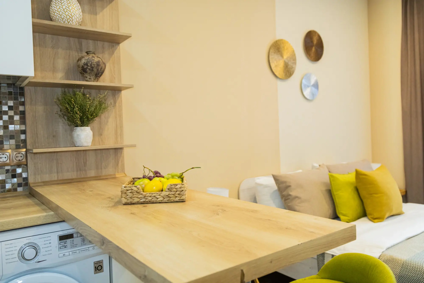 Квартира Комфортная и уютная студия Оливия