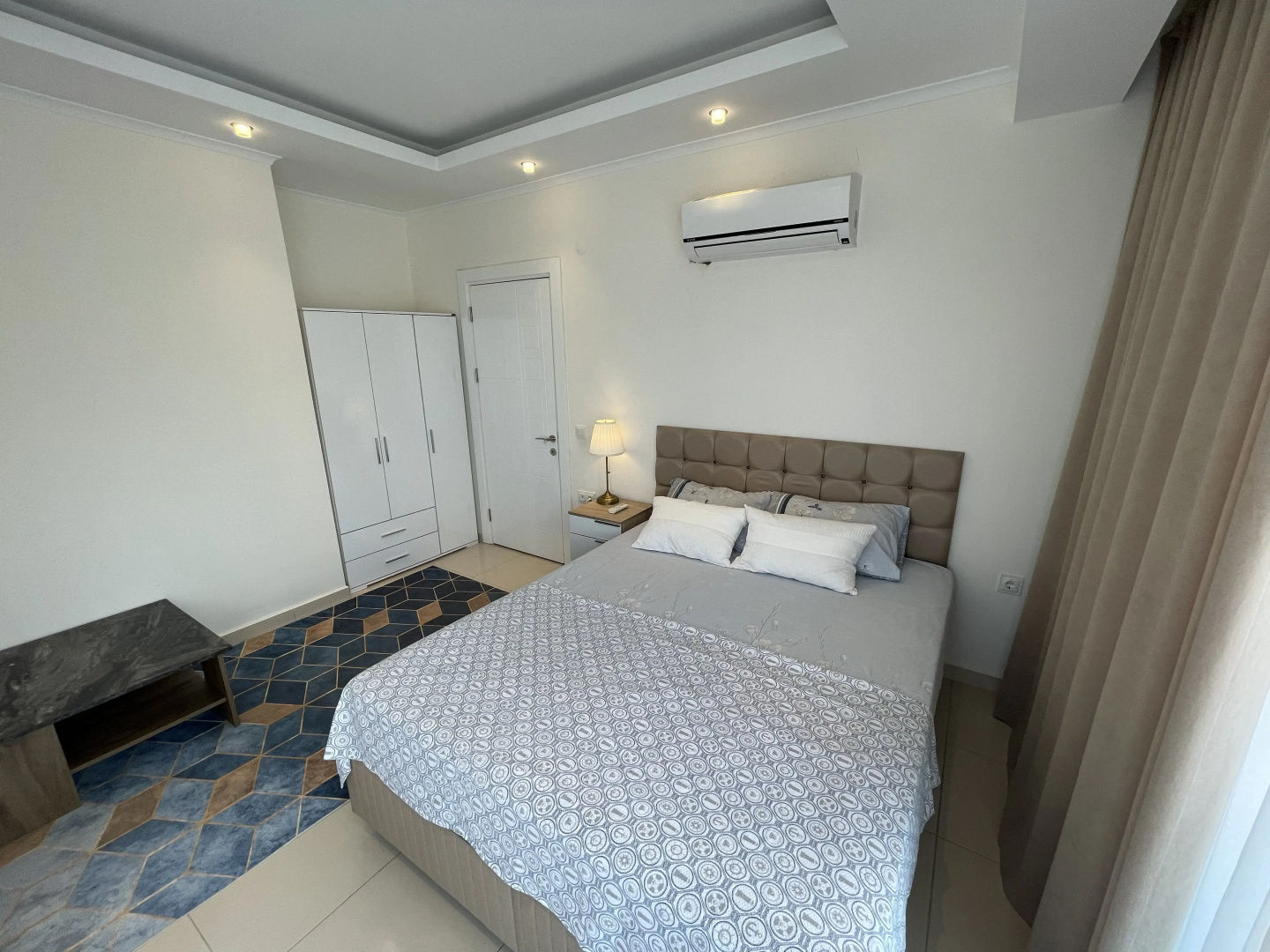Апартаменты SA Apartments! Двухуровневая квартира с видом на горы