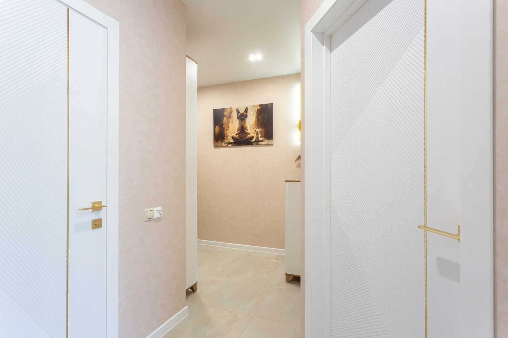 Квартира уютная двухкомнатная с балконом в мкр Кудепста