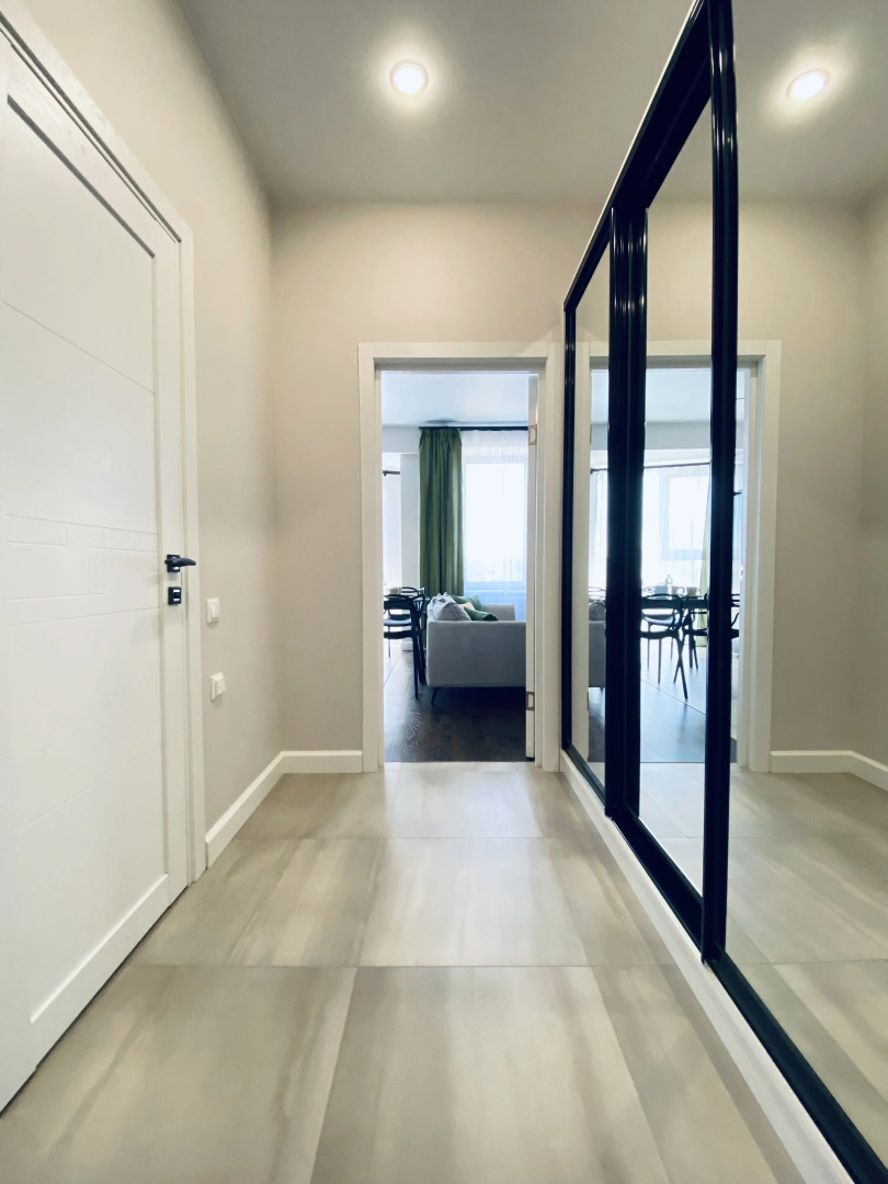 Апартаменты 710 на Саморы Машела 2А