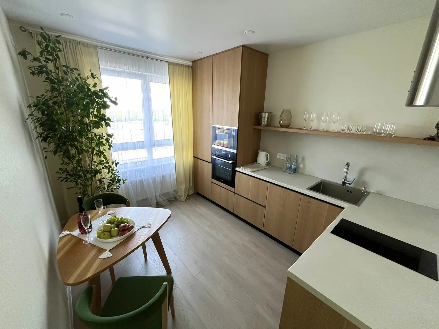 Квартира на Яшиной 4