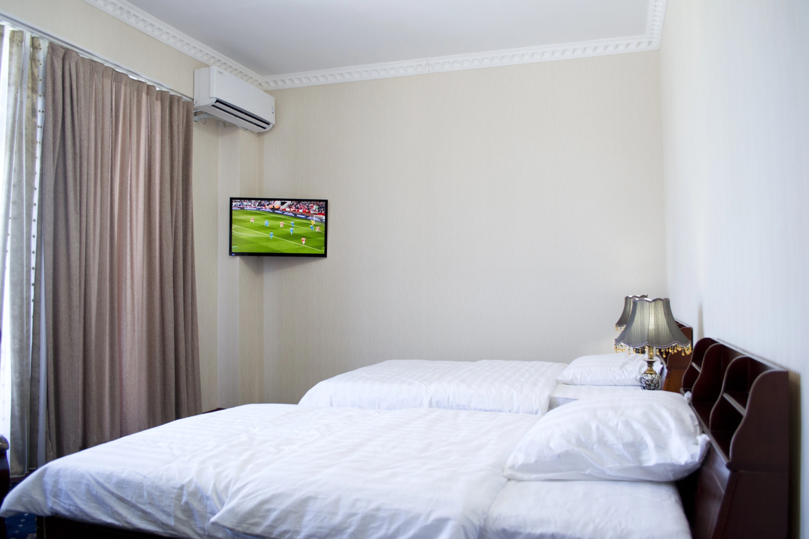 Отель Bokhtariyon