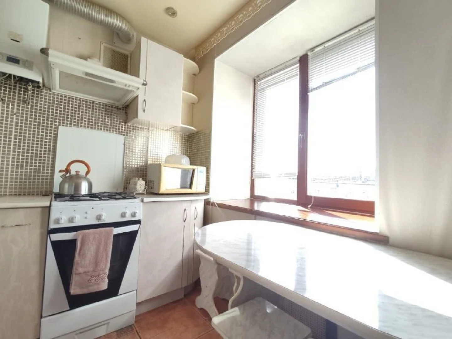 Квартира SATIN Apartments на Площади Октября