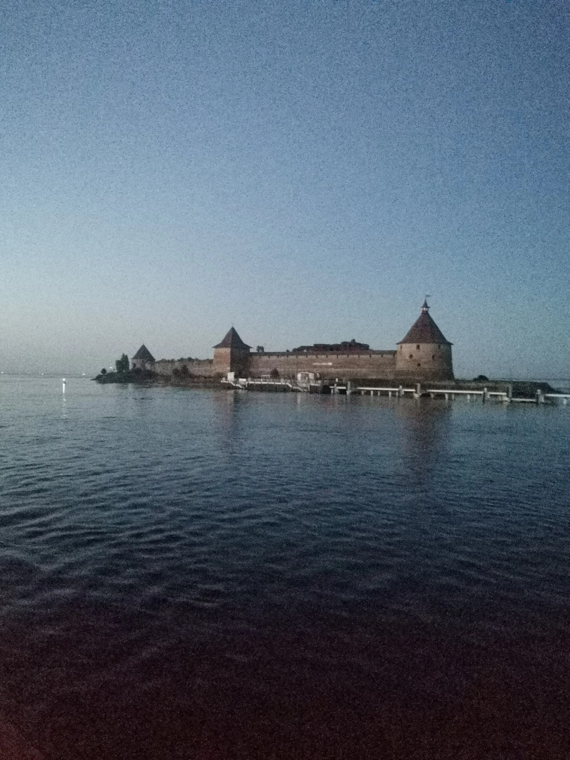 Апартаменты с камином в центре города