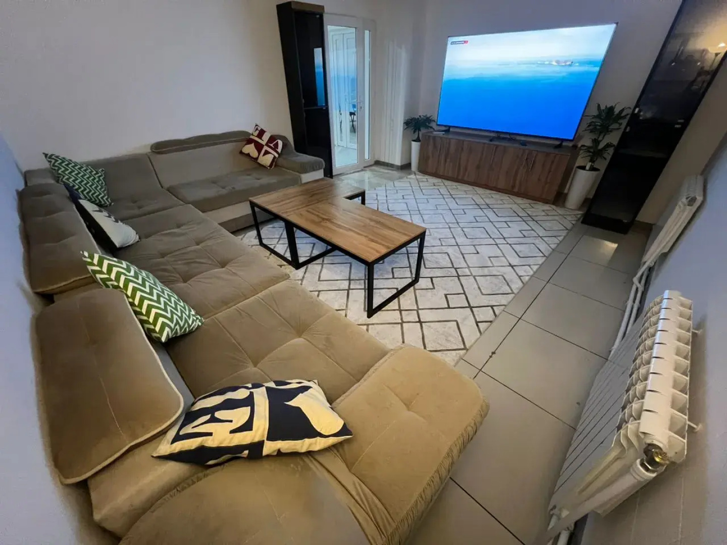 Хостел Meeting Place Bishkek