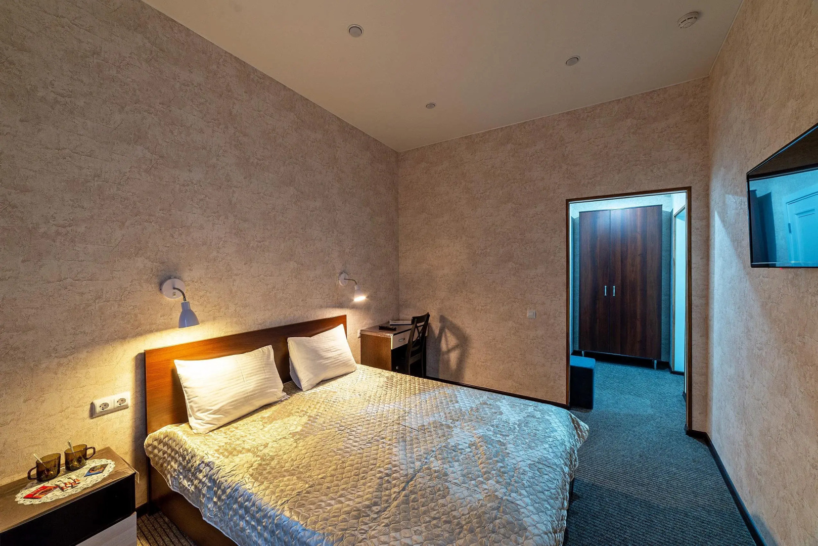 Гостиница Домашняя гостиница Подушка