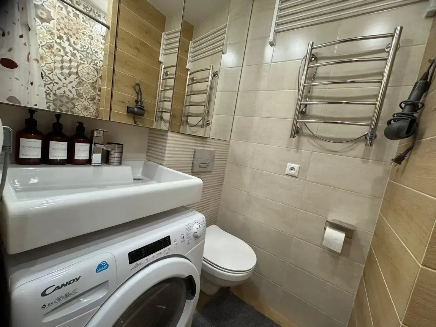 Квартира SvoyLux-2(красная)