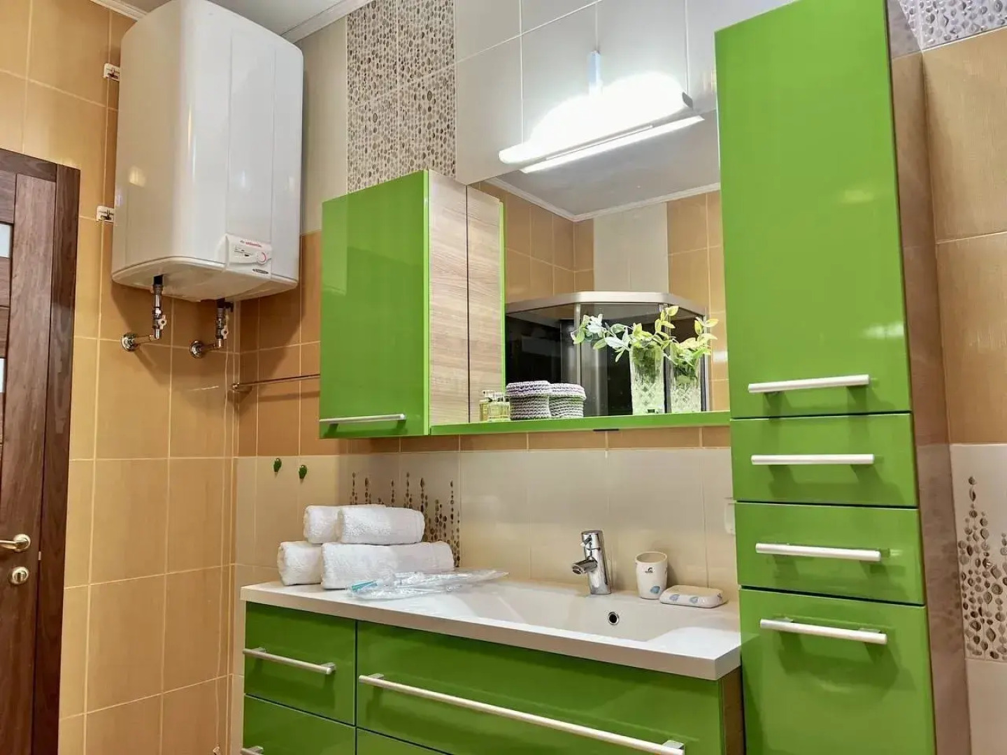 Апартаменты на набережной Пушкина, 17, Гурзуф