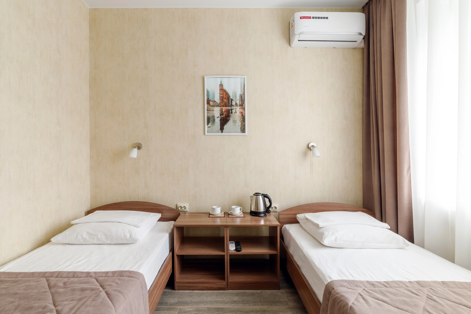 Отель Платон