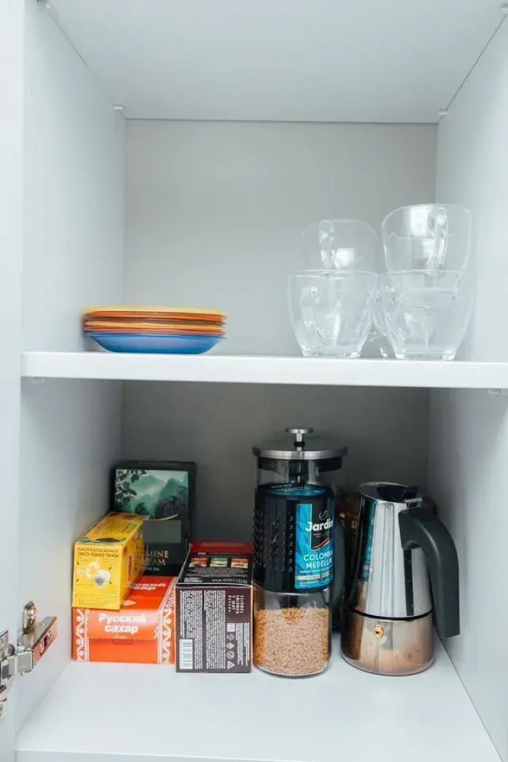 Квартира с Мансардными Окнами и Видом на Море