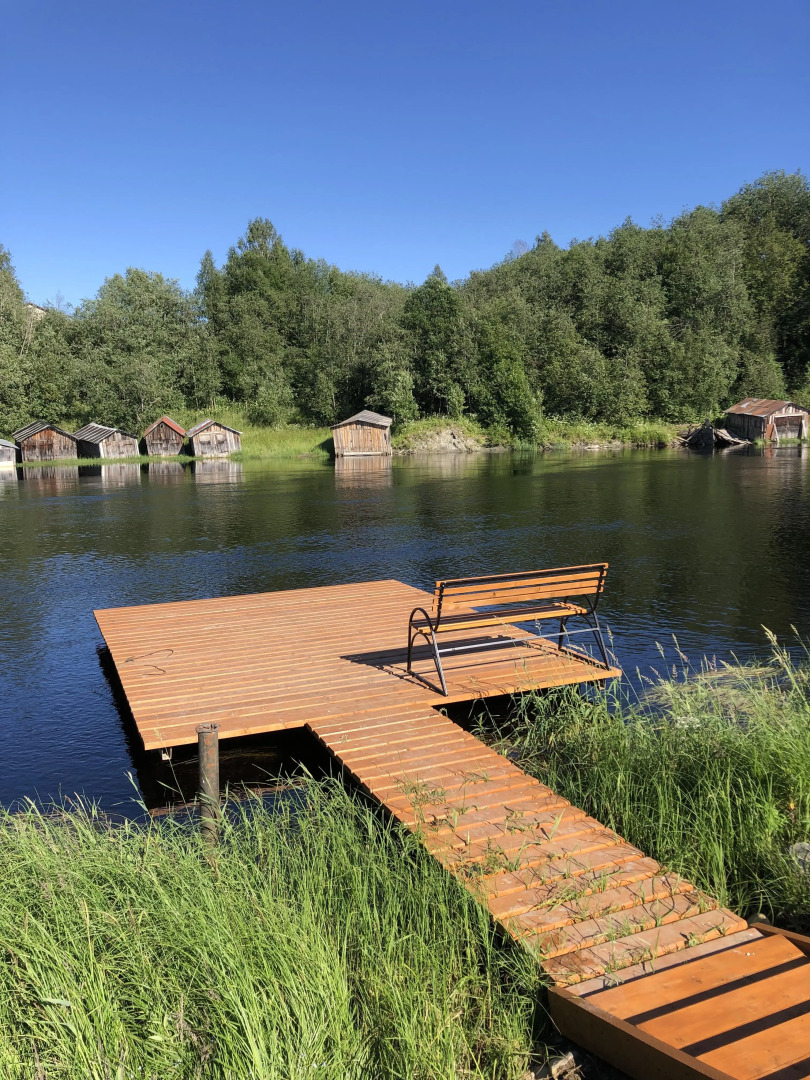 Частный Дом На Берегу Реки