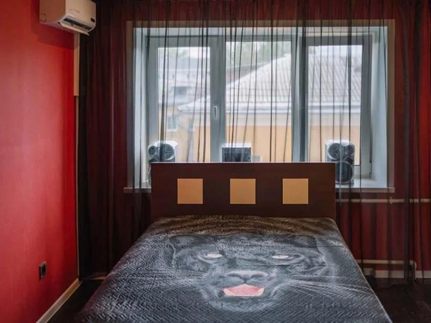 Апартаменты на Трехсвятской