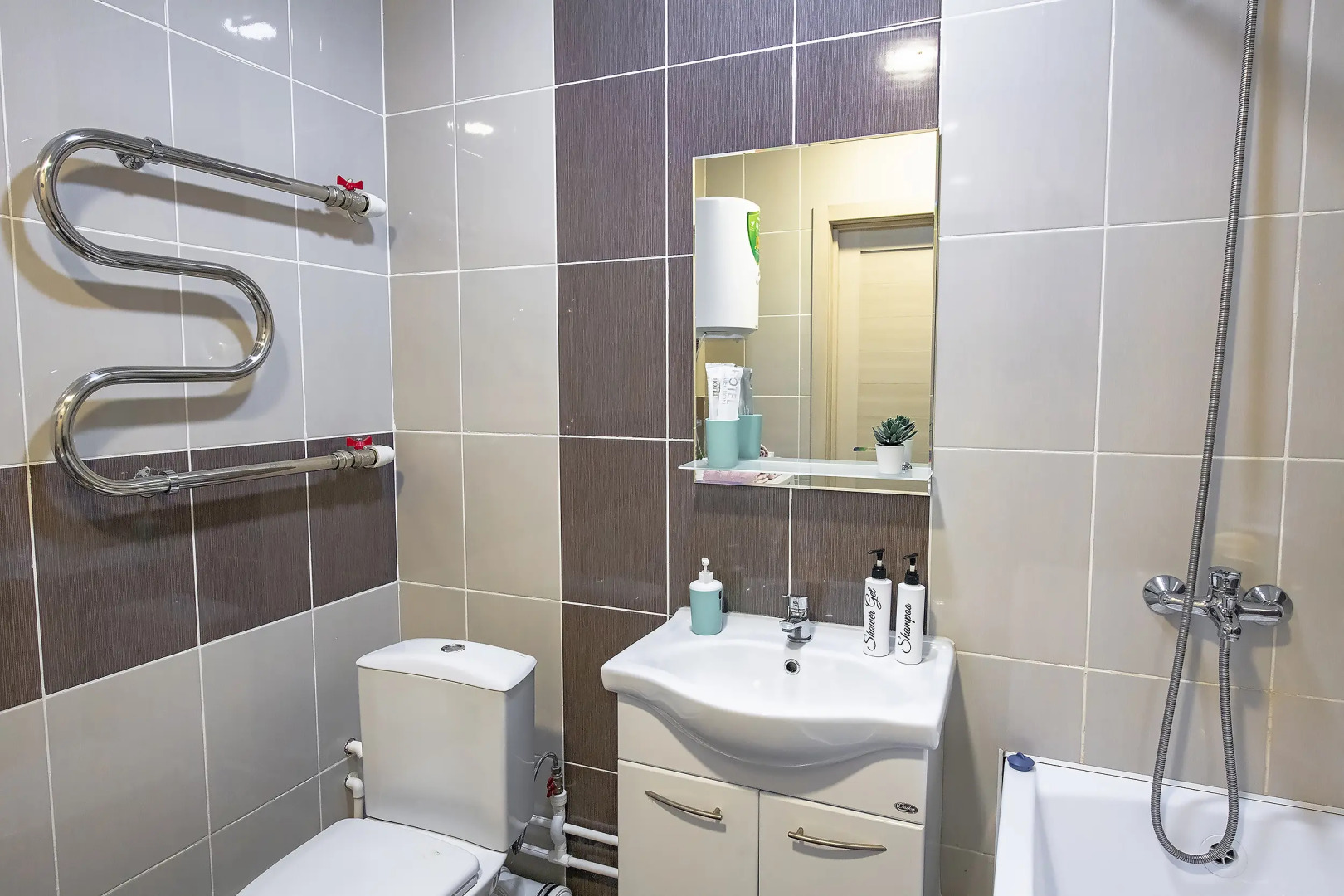 Апартаменты TopHouse на Можжевеловой 18, 12 этаж