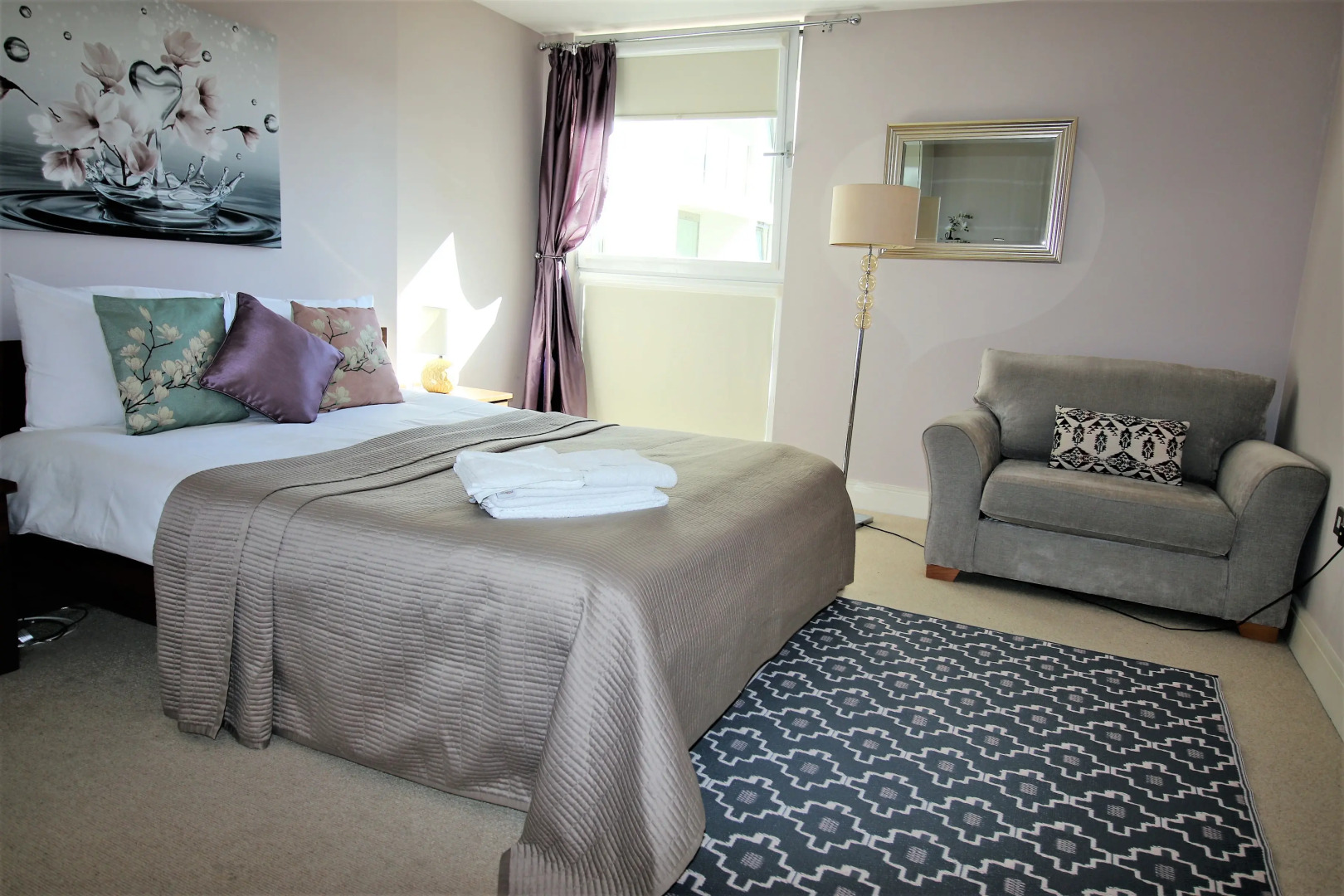 Апартаменты Extravagant Court