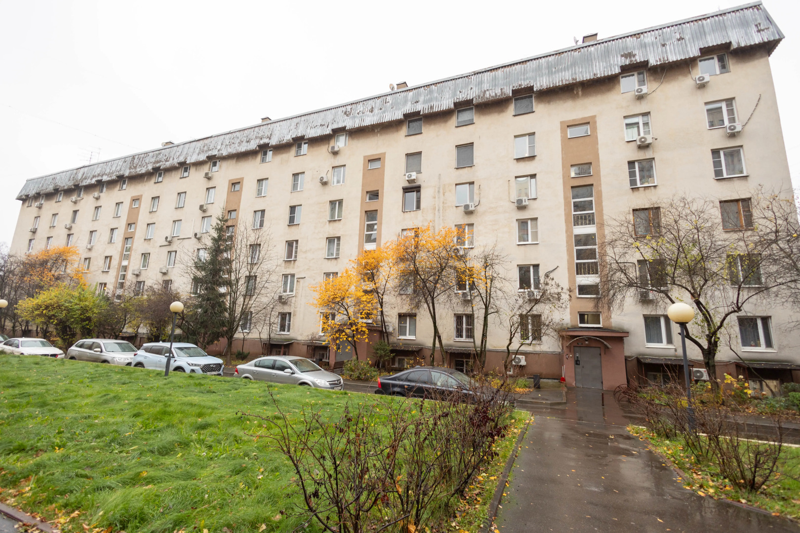 Квартира двухэтажная трешка с мансардой у метро Войковская. Гостемания