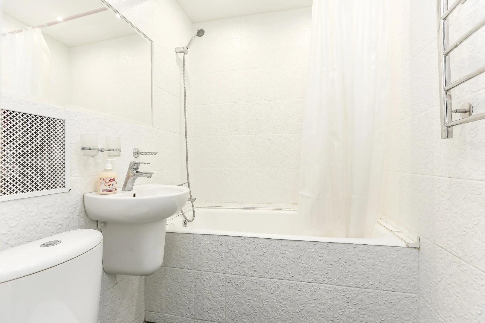 Апартаменты BelaTravel по адресу Сурганова, 36