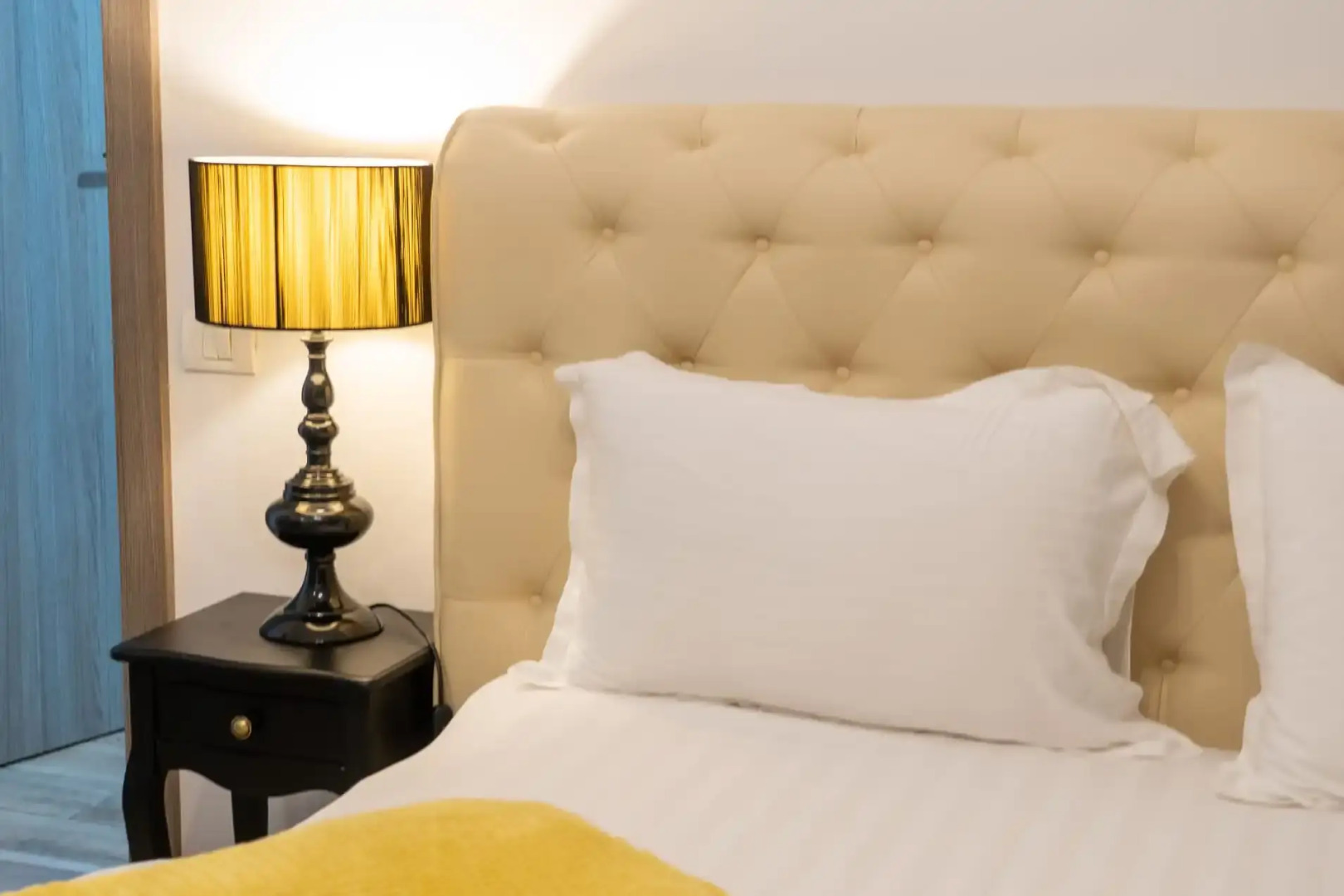 Отель Avenue Parliament