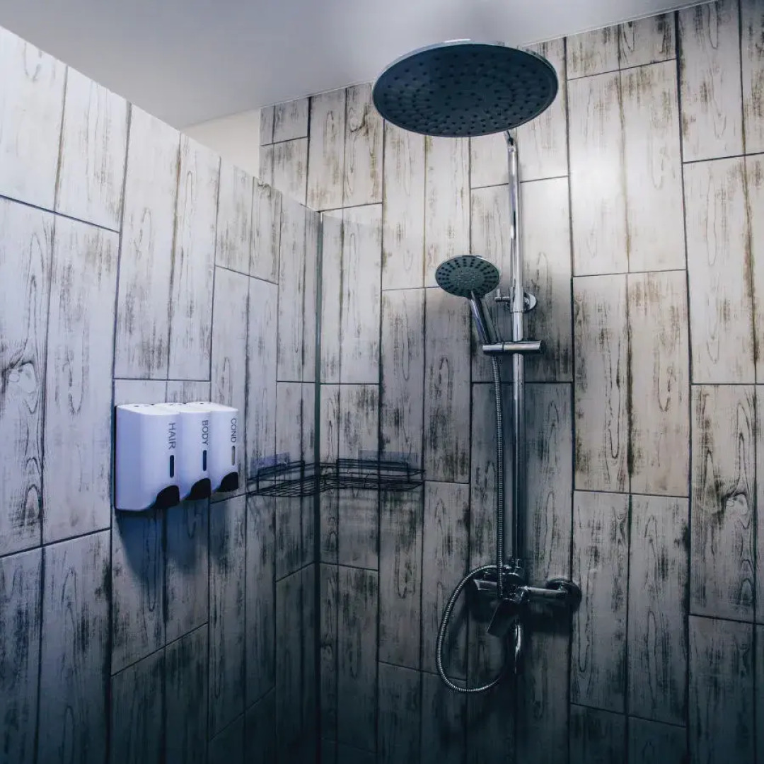 Частный дом за городом Монотель зелёный дом