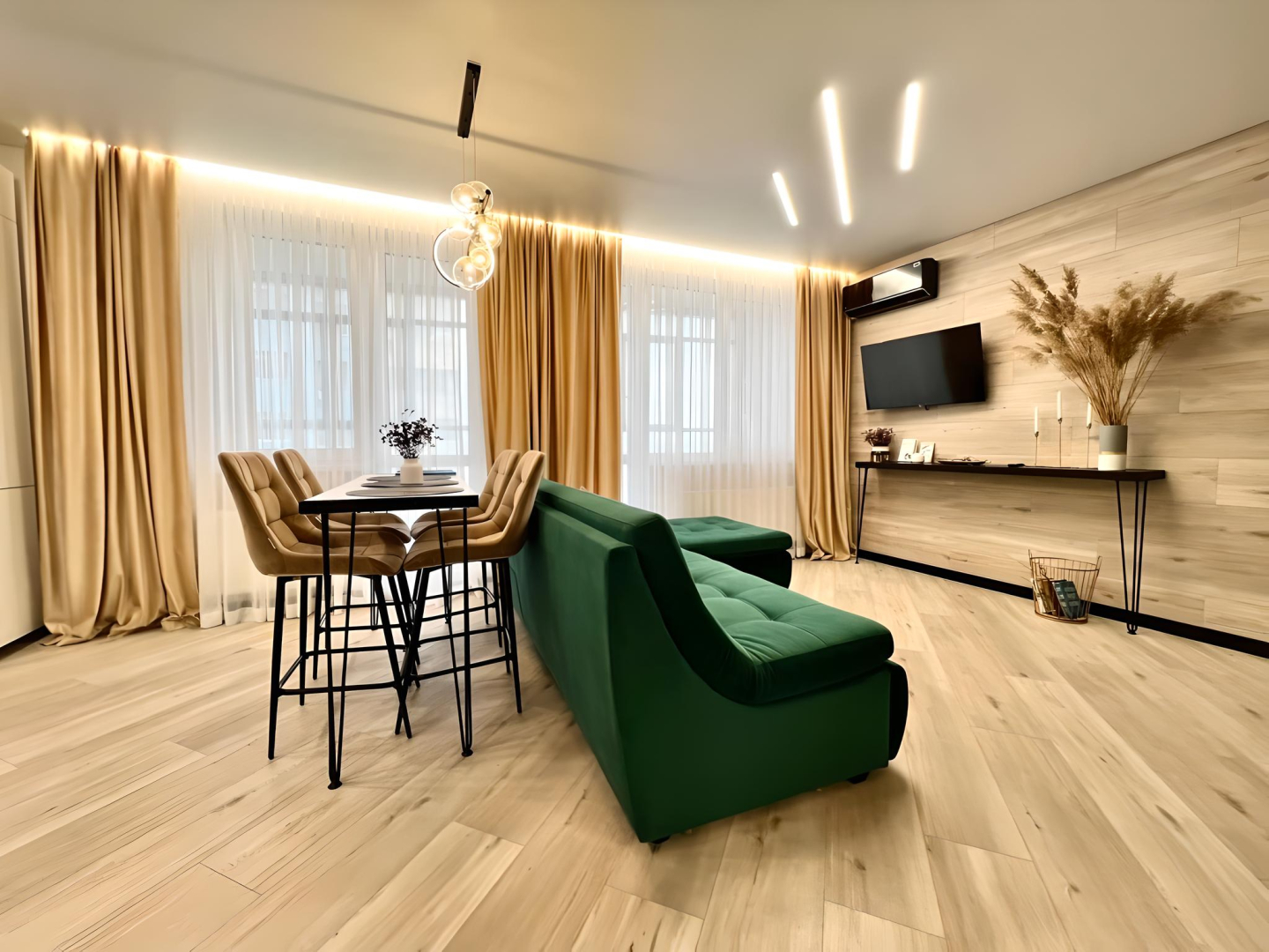 Квартира Kremlin Home в центре у метро с шикарным видом