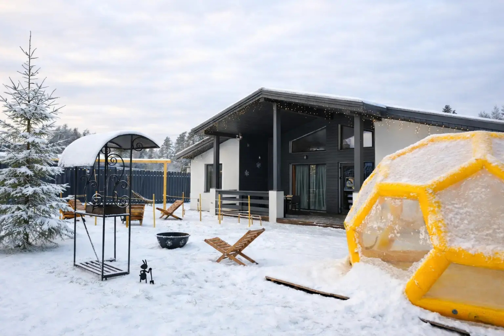 Частный дом Домик у леса рядом с Игорой