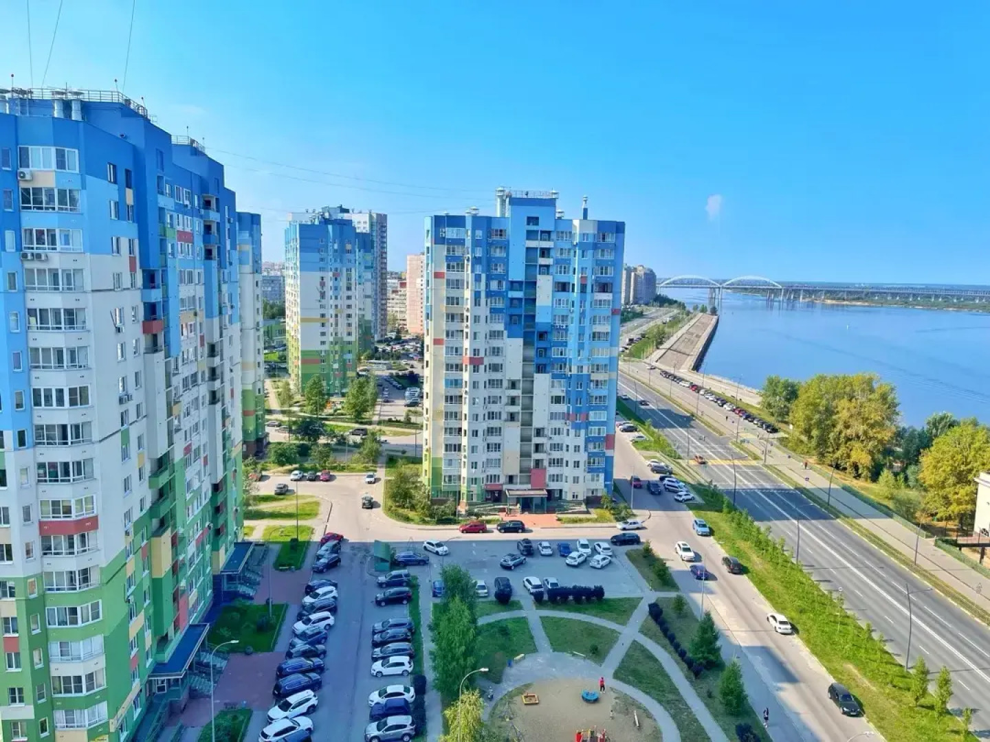 Квартира с панорамным видом на Волгу