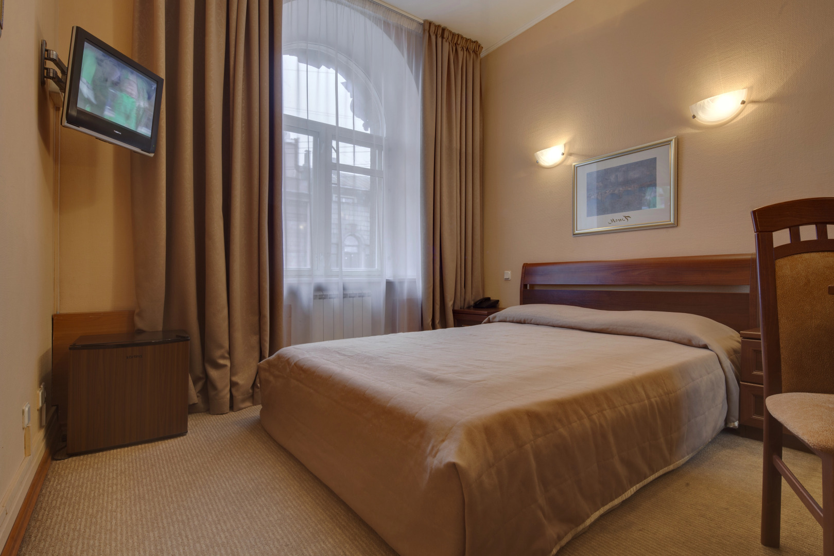 Меблированные комнаты  Соната у Эрмитажа