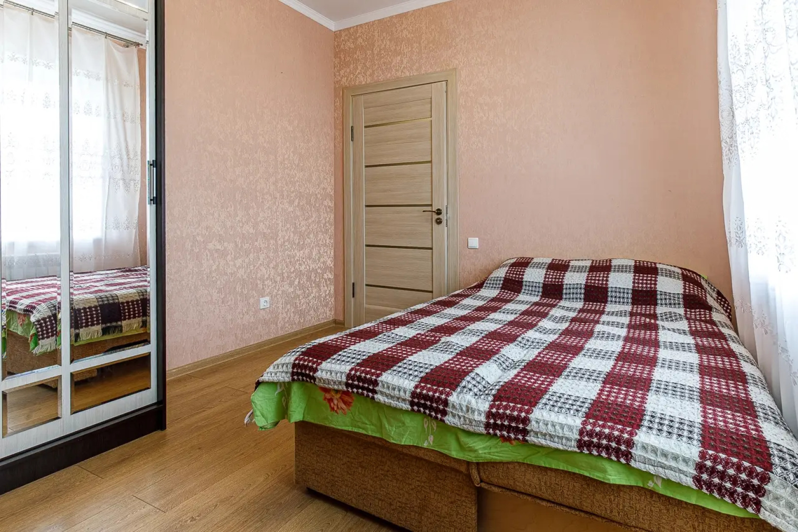 Квартира Уютная Двухкомнатная