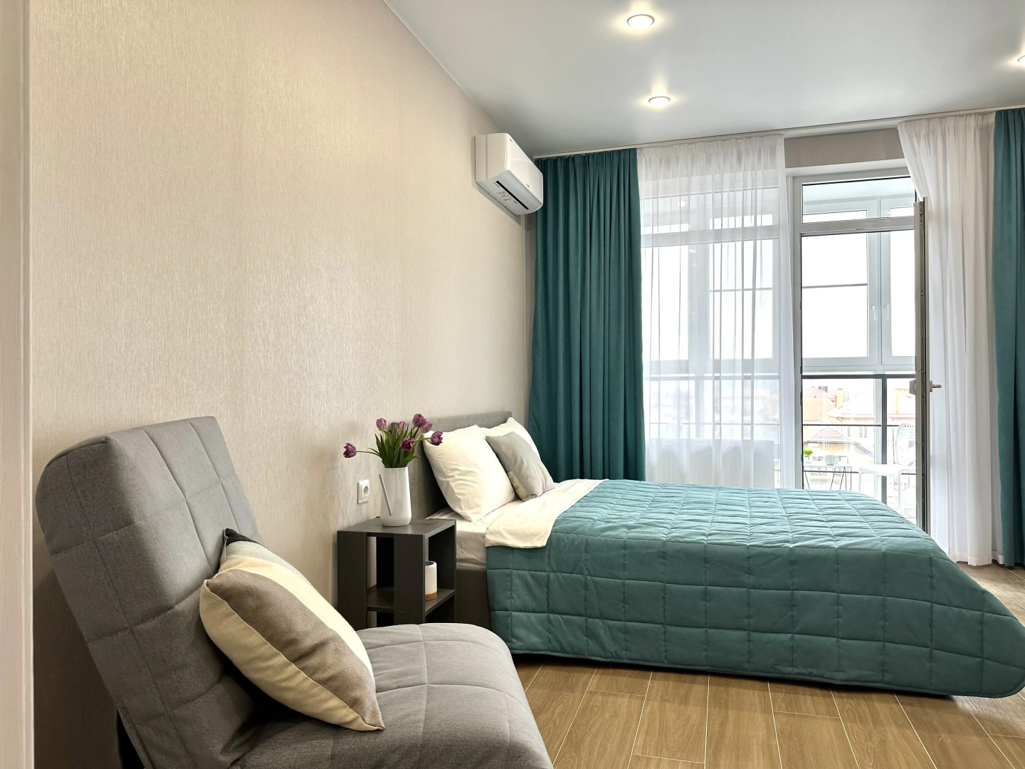 Апартаменты Студия в ЖК Родные просторы