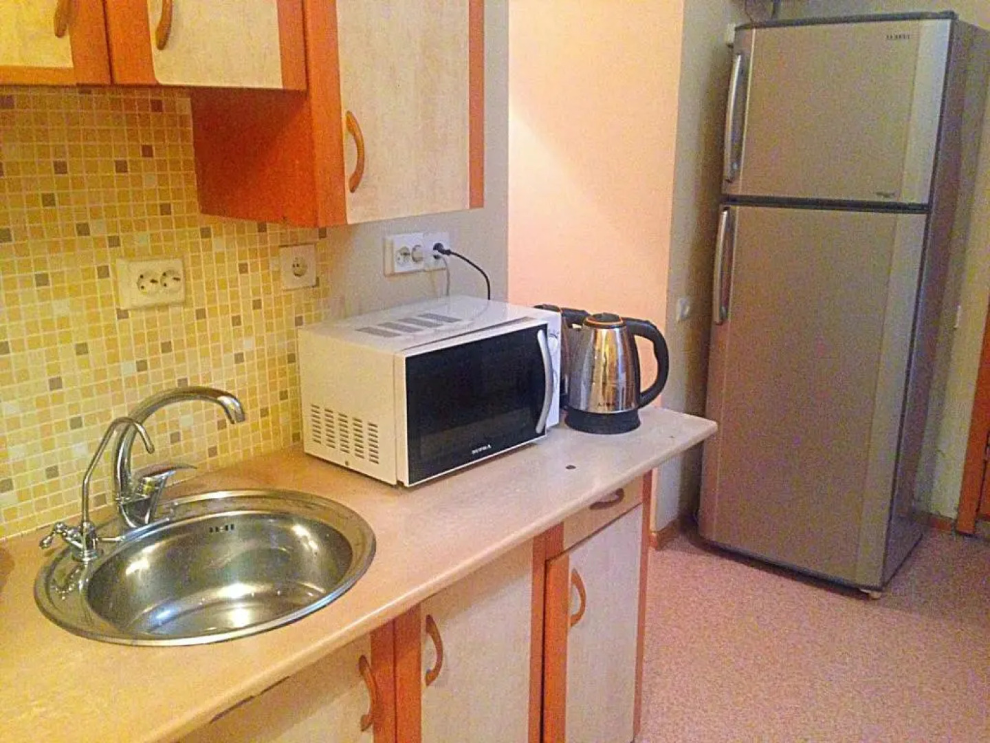 Мини-отель Эконом-отель Лира