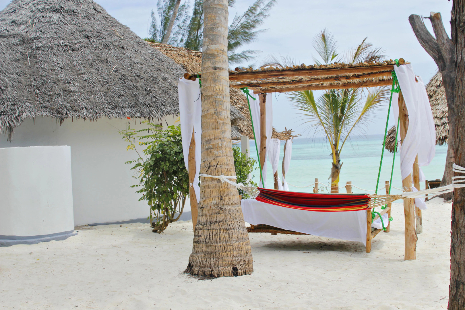 Отель Aya Beach Bungalows