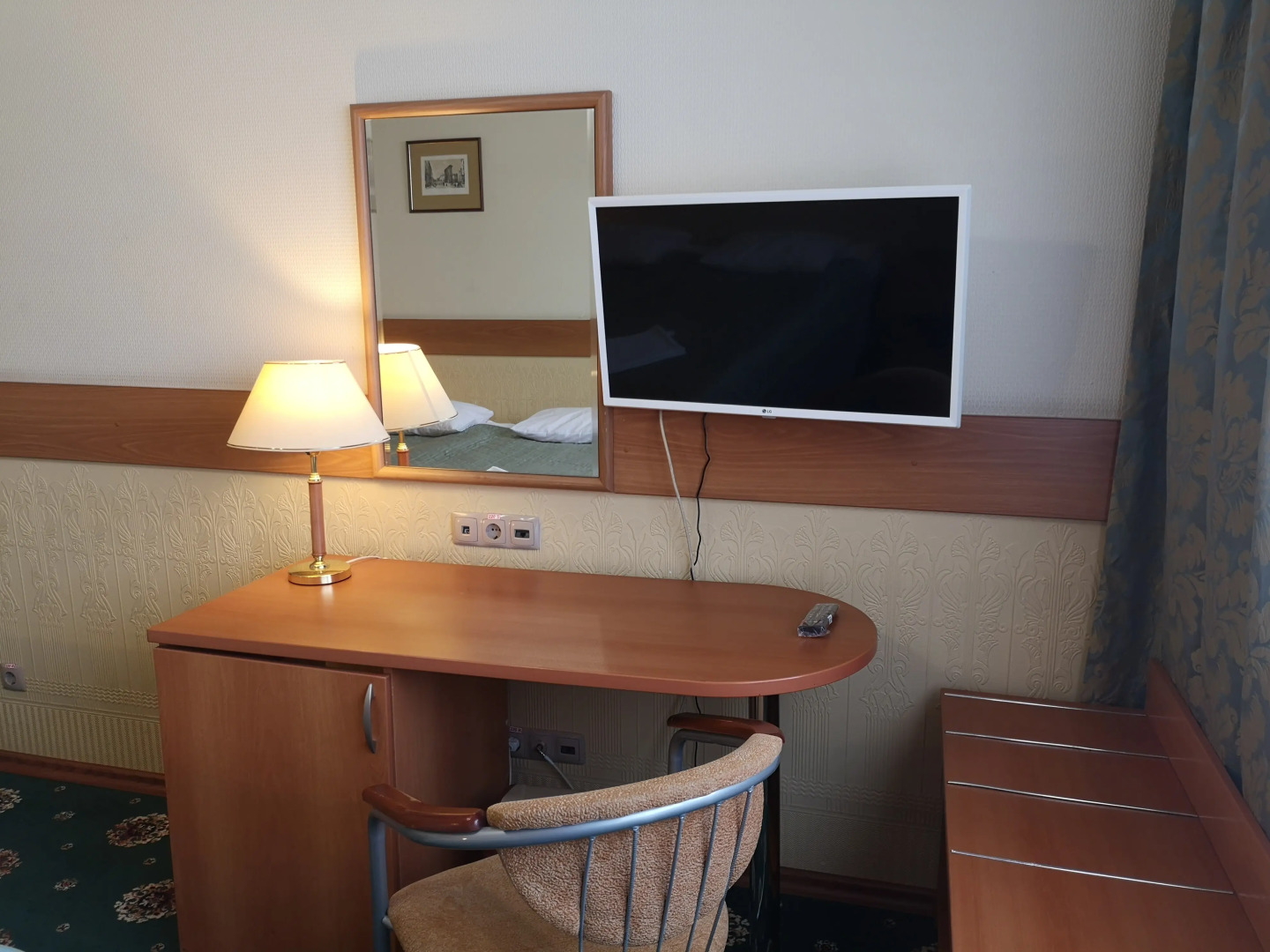 Апартаменты с 3 спальнями Oрехово (Дом у Парка)