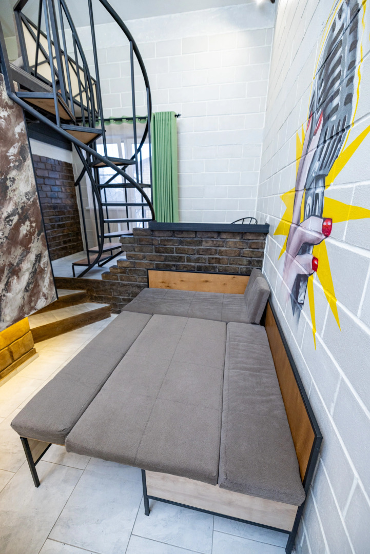 Двухуровневая квартира с сауной Мерлин Монро