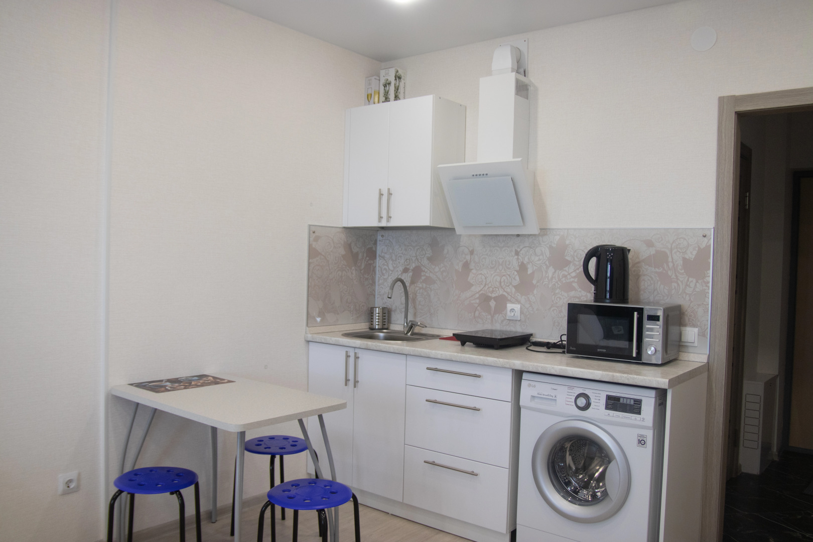 Квартира на Калашникова 17