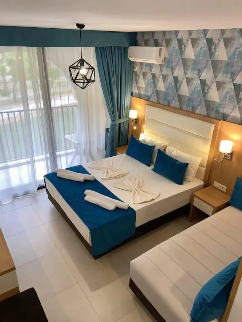 Отель Pearl Beach