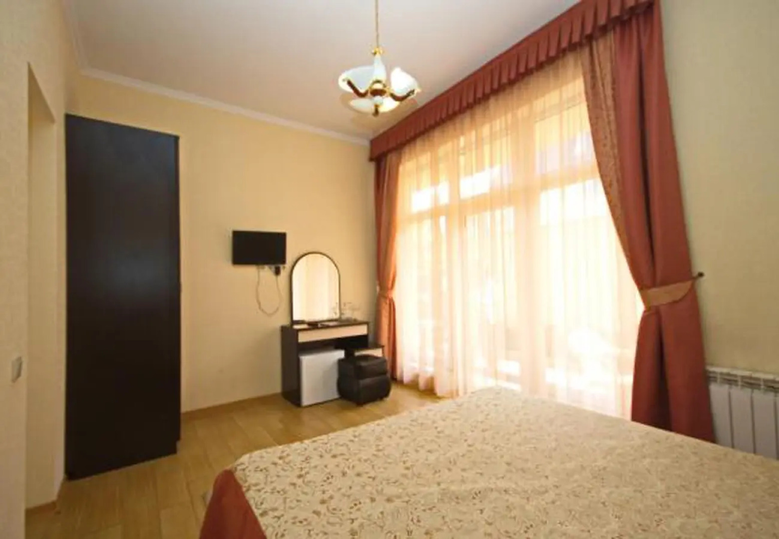 Гостевой Дом Лаура