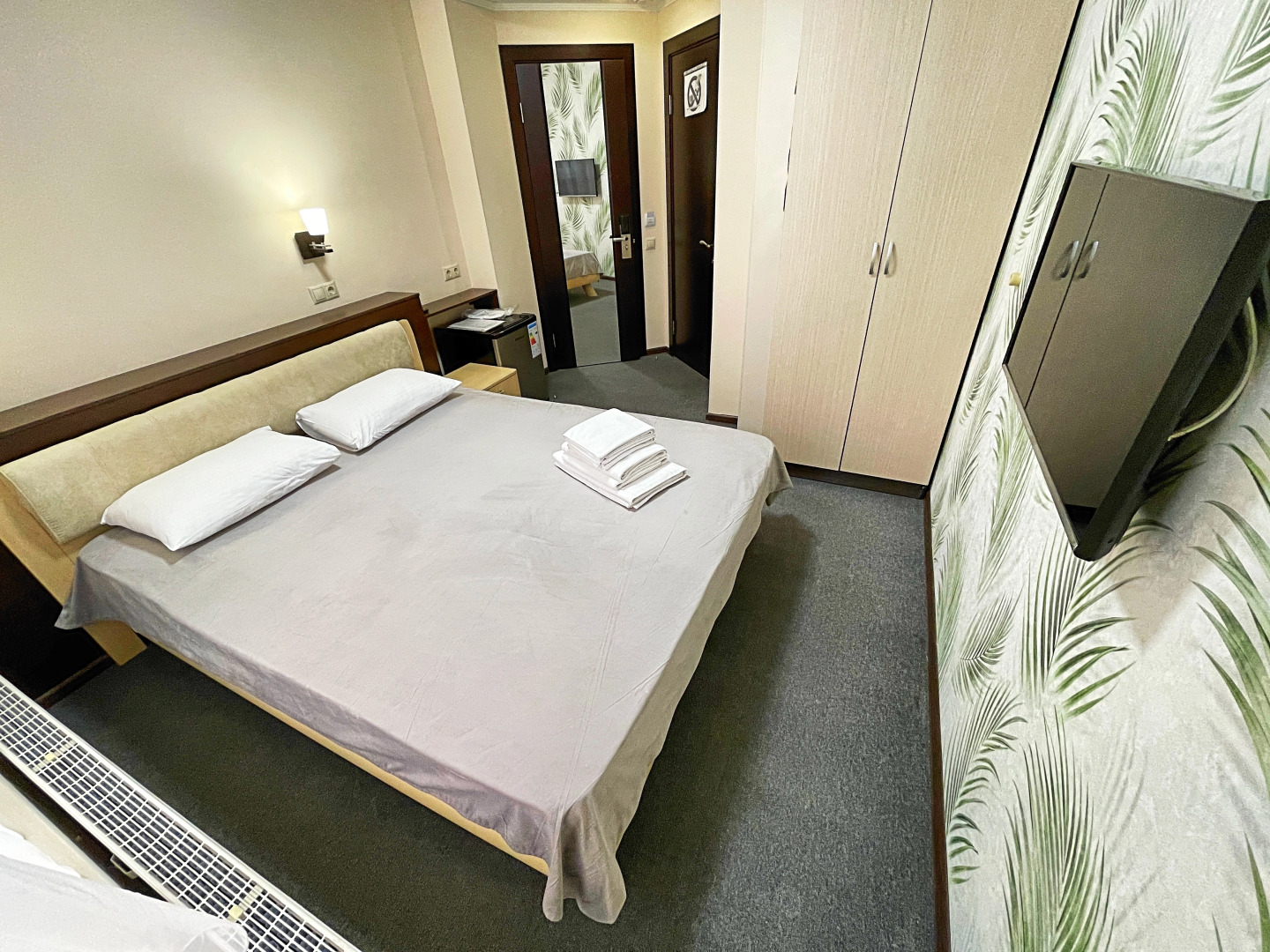 Отель Very Hotel