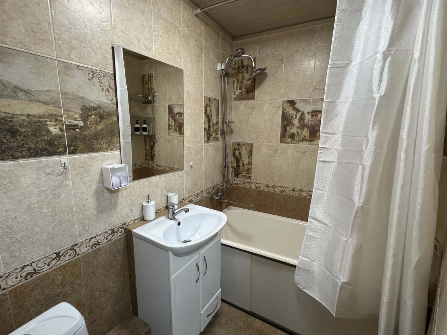 Апартаменты Уютная светлая 2-комнатная квартира с видом на Машук