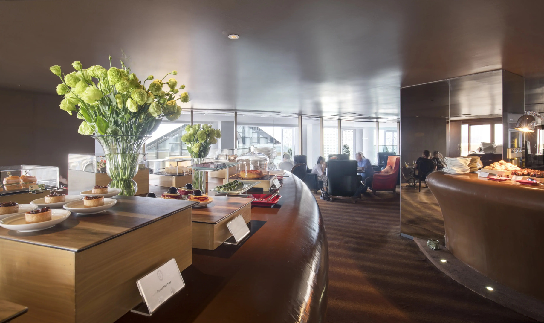 Отель Tower Club at lebua