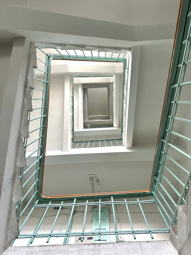 Апартаменты в Сталинском доме в центре