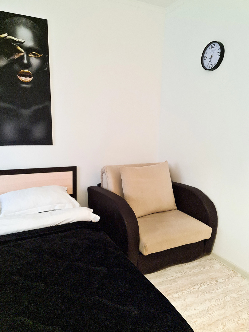 Апартаменты  Геологоразведчиков 16