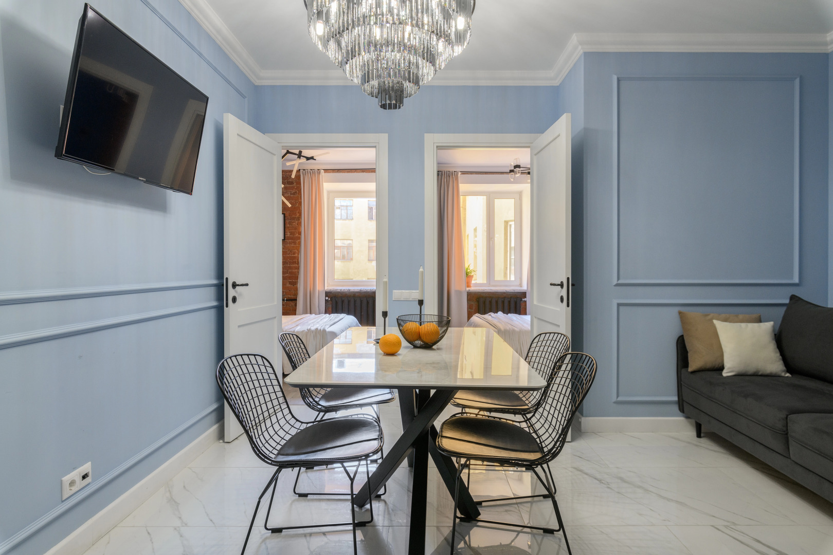 Апартаменты на главной ресторанной улице