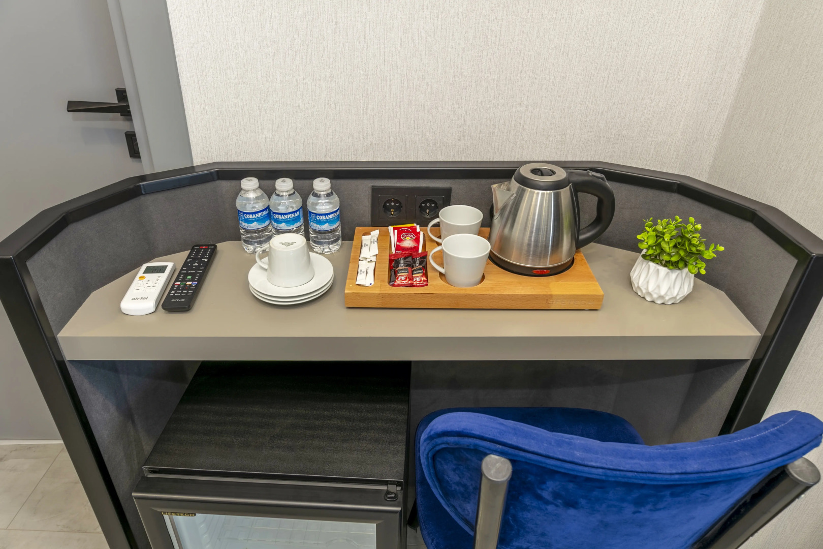 The Private Airport Hotel