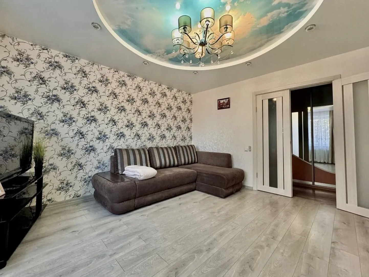 Апартаменты Шикарная трешка в самом центре Минска