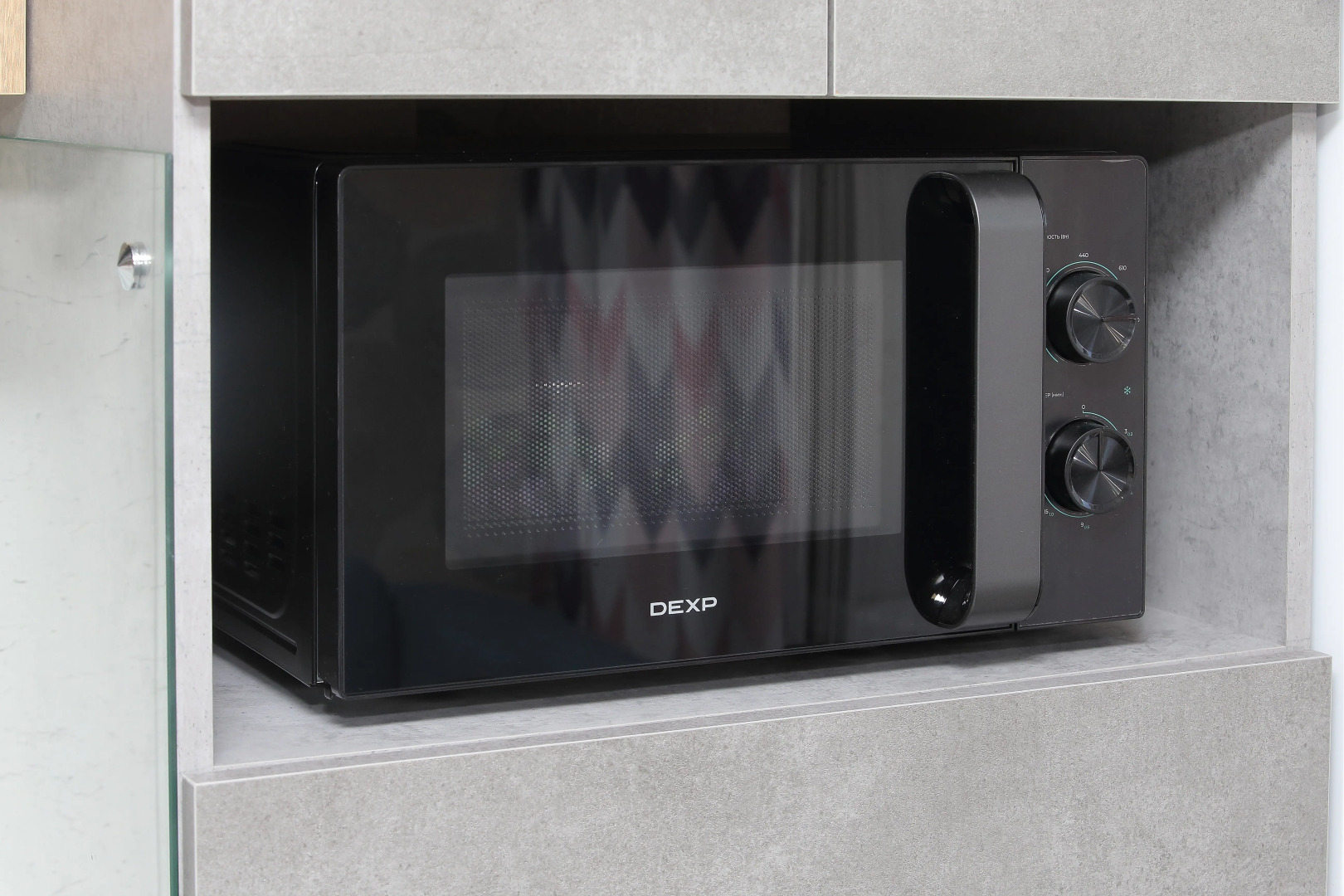 Квартира Новый дом! У метро ст. Заречная! 6 км до центра